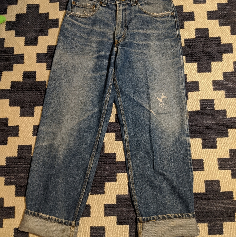 Levi's 550 perfectly broken in jeans